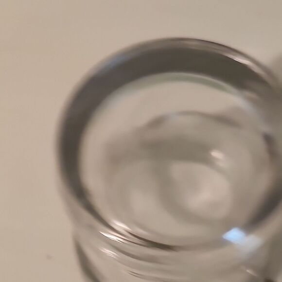 Yankee Candle Clear Glass Votive Holder - Picture 3 of 4